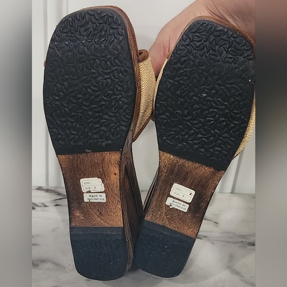 Vintage 90s Y2K Cha Cha carved wood wedge sandals women's size 7 - Picture 8 of 9